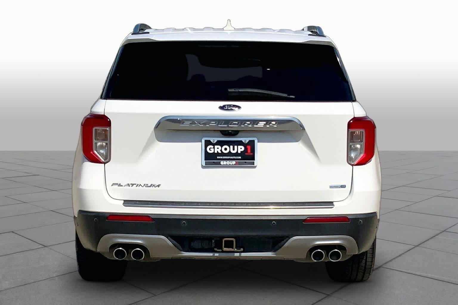 Used 2020 Ford Explorer Platinum w/ Premium Technology Package AWD/4WD image 5