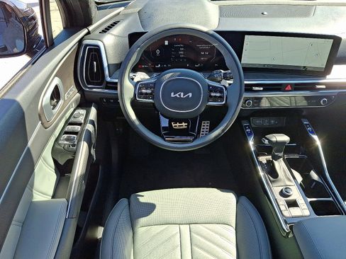 New 2025 Kia Sorento SX Prestige w/ Sage Leather Package image 11