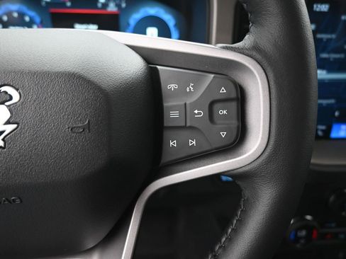 New 2025 Ford Bronco Outer Banks image 2