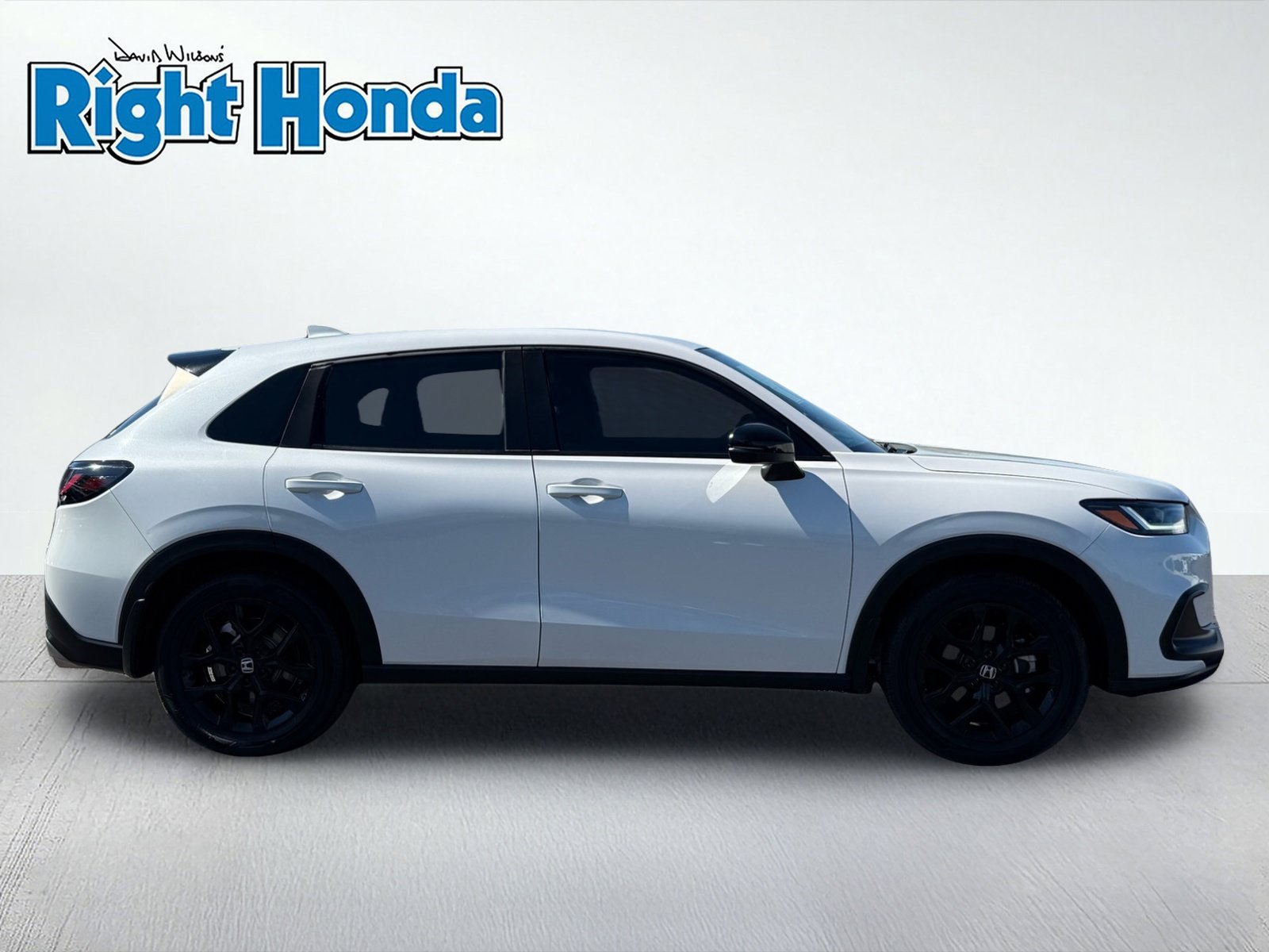 Certified 2024 Honda HR-V Sport image 9