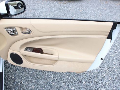 Used 2011 Jaguar XK Convertible image 30