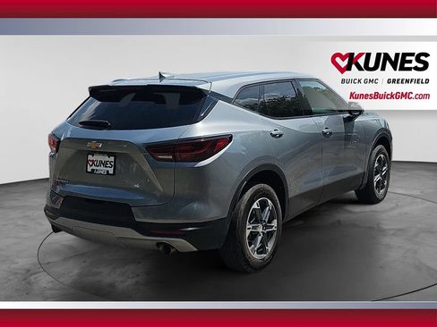 Used 2025 Chevrolet Blazer LT FWD image 10