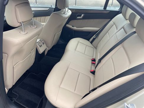 Used 2011 Mercedes-Benz E 350 Sedan image 18