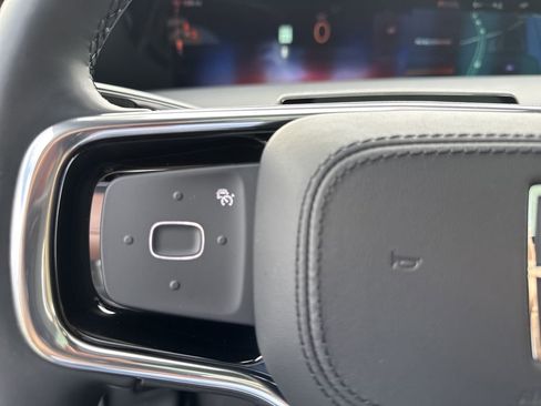 Used 2026 Lincoln Nautilus Reserve image 25