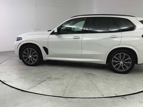 Used 2026 BMW X5 xDrive40i image 4