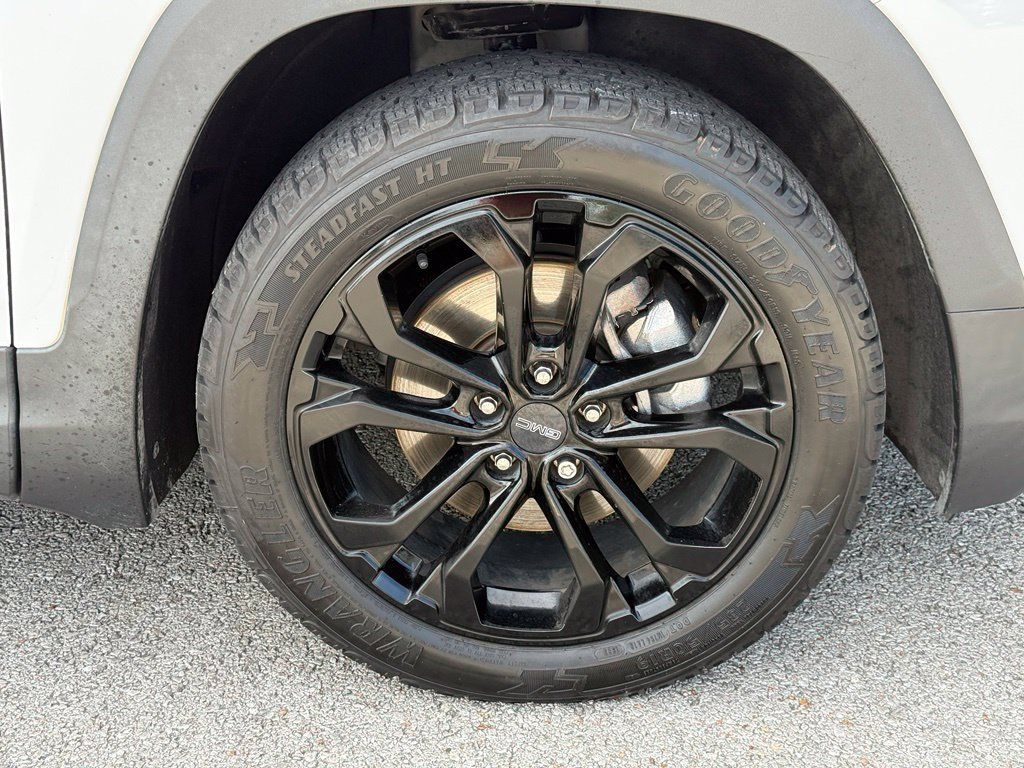 Used 2020 GMC Terrain SLT w/ Preferred Package AWD/4WD image 45