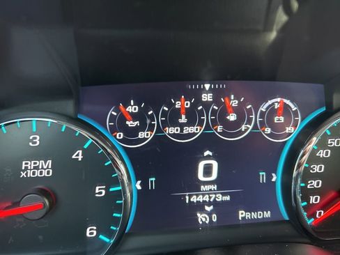 Used 2016 Chevrolet Suburban LTZ image 19