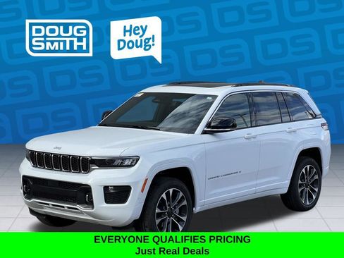 New 2025 Jeep Grand Cherokee Overland w/ Trailer Tow Package AWD/4WD image 1