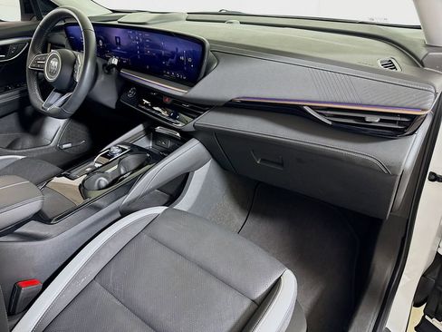 Certified 2025 Buick Envision Sport Touring AWD/4WD image 28