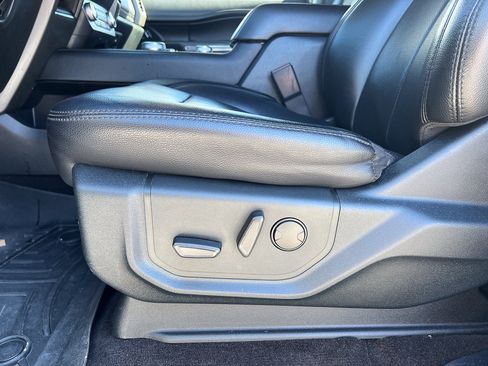 Used 2020 Ford Expedition XLT w/ Equipment Group 202A image 21