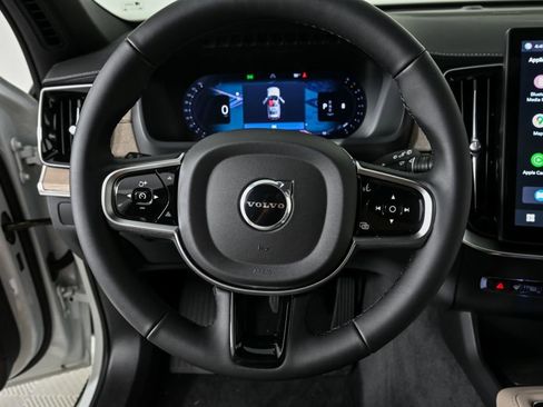 Certified 2026 Volvo XC90 B6 Plus w/ Protection Package Premier AWD/4WD image 11