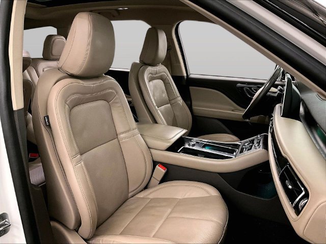 Used 2021 Lincoln Aviator Grand Touring w/ Equipment Group 301A AWD/4WD image 7