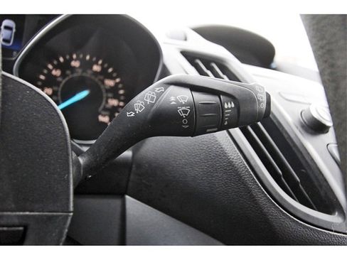 Used 2019 Ford Escape S image 17