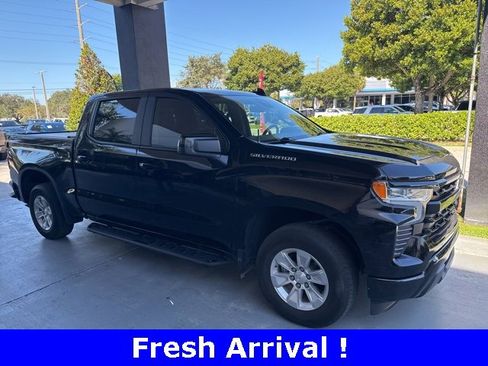 Used 2023 Chevrolet Silverado 1500 LT image 1