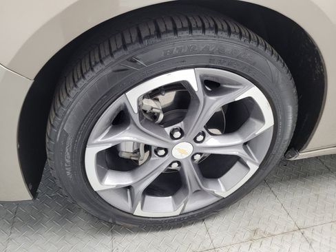 Used 2024 Chevrolet Malibu LT image 31