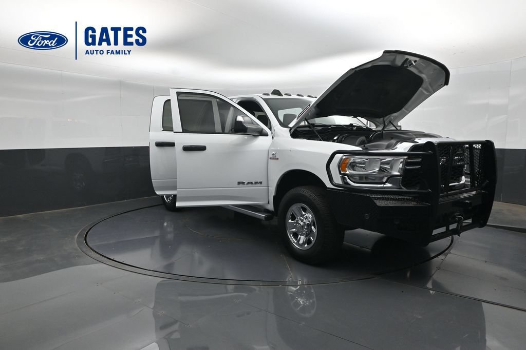 Used 2022 RAM 3500 Tradesman w/ Chrome Appearance Group AWD/4WD image 58