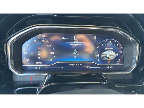 Used 2025 Chevrolet Silverado 1500 RST w/ Convenience Package II AWD/4WD image 9