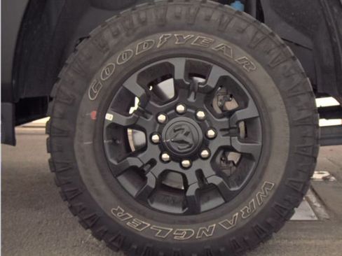 Used 2026 RAM 2500 Power Wagon AWD/4WD image 11