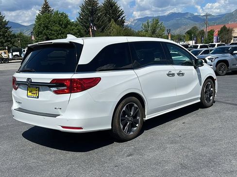 Used 2022 Honda Odyssey Elite image 5