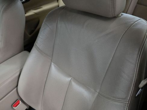 Used 2015 Nissan Altima 2.5 SL w/ Technology Package image 17