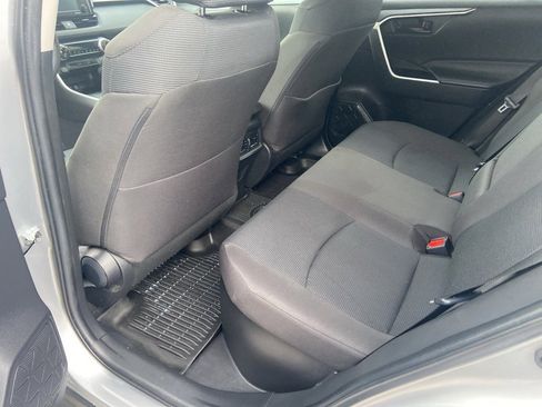 Used 2022 Toyota RAV4 LE image 13