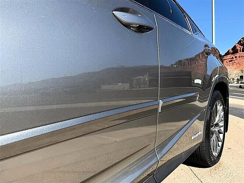 Used 2020 Lexus RX 450h F Sport w/ Accessory Package AWD/4WD image 18