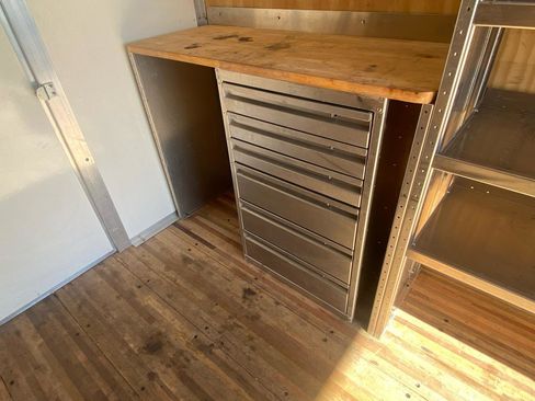 Used 2021 GMC Savana 3500 w/ Power Convenience Package image 9