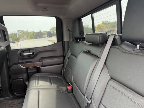 Used 2019 GMC Sierra 1500 Denali w/ Denali Ultimate Package AWD/4WD image 6
