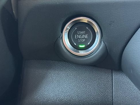 Used 2026 Chevrolet Suburban RST RWD image 35