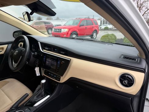 Used 2017 Toyota Corolla LE w/ Carpet Mat Package (TMS) image 22