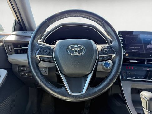 Used 2020 Toyota Avalon XLE w/ Moonroof Package FWD image 13