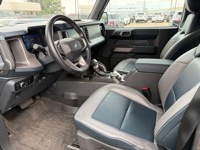 Used 2023 Ford Bronco Outer Banks w/ Sasquatch Package AWD/4WD image 24