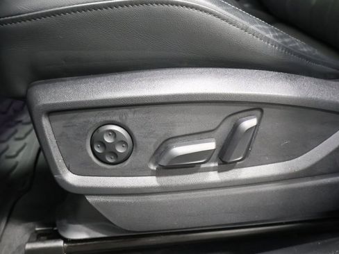 Certified 2023 Audi Q5 2.0T Premium Plus w/ Premium Plus Package image 14