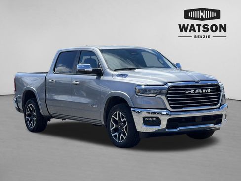 Used 2025 RAM 1500 Laramie AWD/4WD image 1