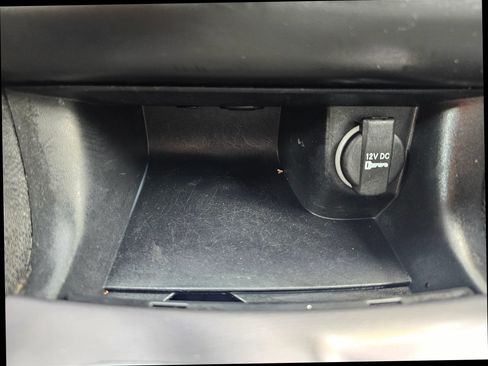 Used 2021 Dodge Charger SXT w/ Leather Interior Group RWD image 25