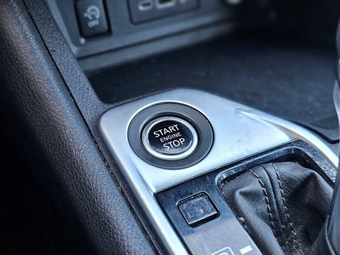 Used 2024 Nissan Sentra SV FWD image 15