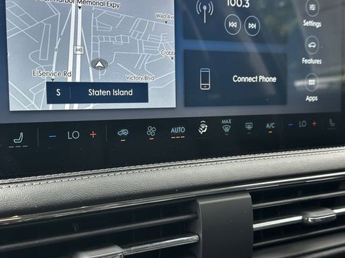 Certified 2024 Lincoln Corsair AWD image 23