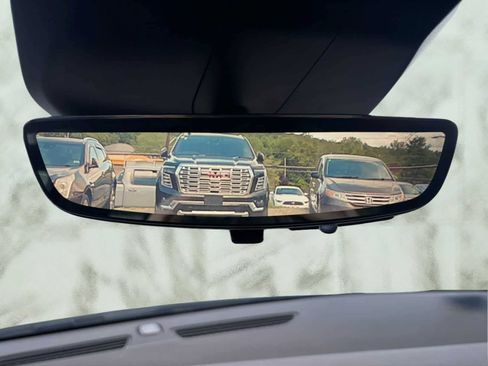 Certified 2023 Cadillac Escalade ESV Premium Luxury w/ LPO, Radiant Package AWD/4WD image 22