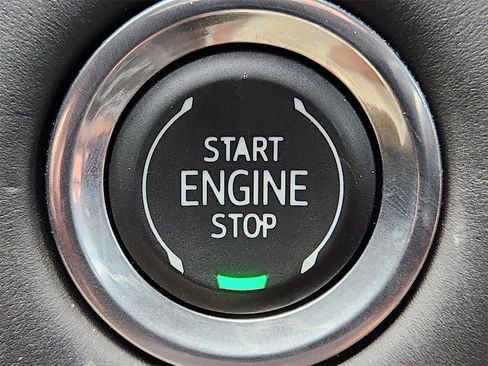 Used 2024 GMC Yukon Denali Ultimate image 20