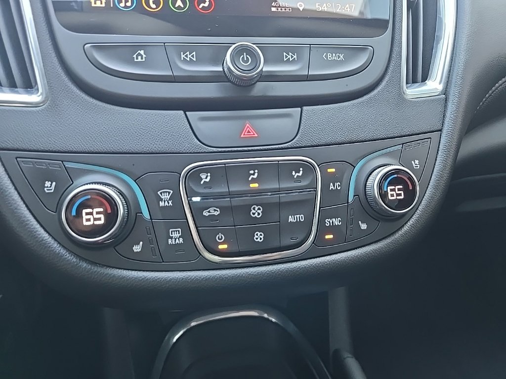 Used 2019 Chevrolet Malibu Premier w/ Sun and Wheel Package FWD image 47