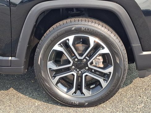 Used 2022 Jeep Compass Limited AWD/4WD image 8