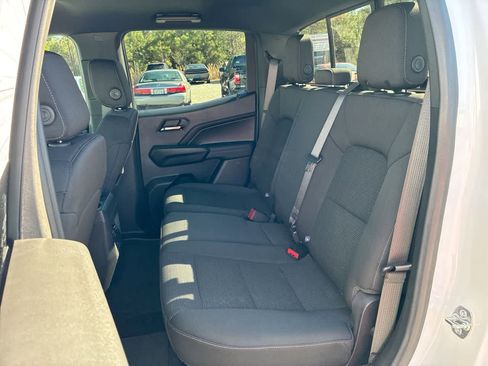 Used 2024 GMC Canyon Elevation w/ Convenience Package image 24