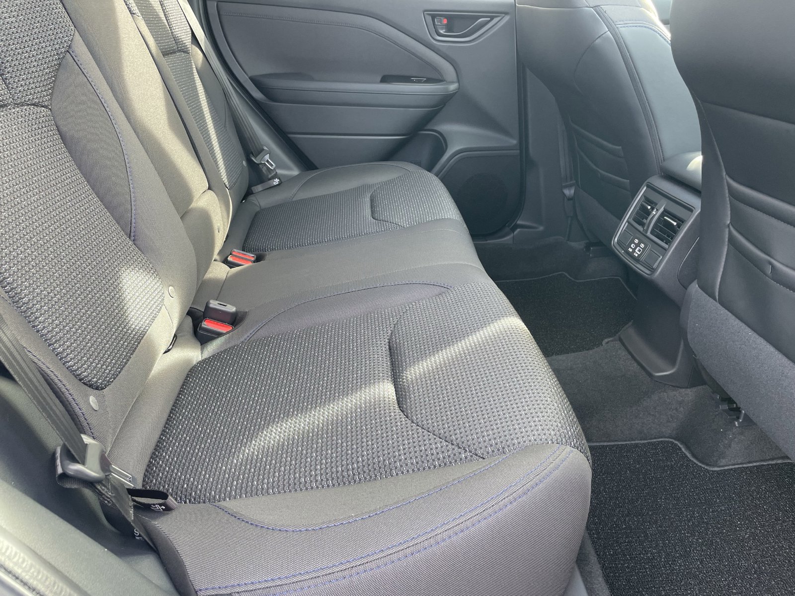 New 2026 Subaru Forester Premium AWD/4WD image 31