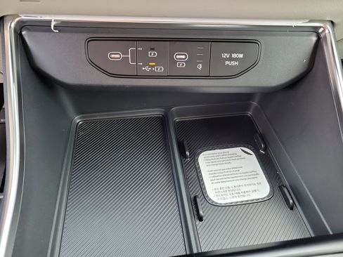 New 2026 Kia Carnival SX FWD image 13
