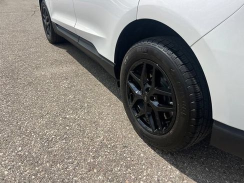 Certified 2024 Ford Edge SEL w/ Convenience Package AWD/4WD image 27