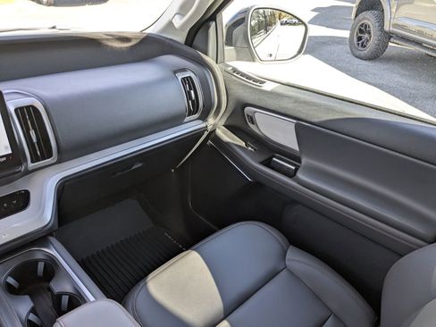 Certified 2025 Ford Expedition Max Active image 20