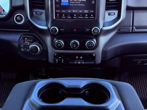 Used 2020 RAM 1500 Big Horn AWD/4WD image 33