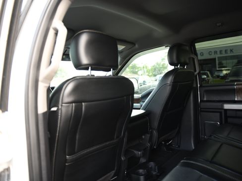Used 2018 Ford F150 Lariat AWD/4WD image 11