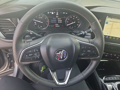 Used 2023 Buick Envision Avenir AWD/4WD image 21