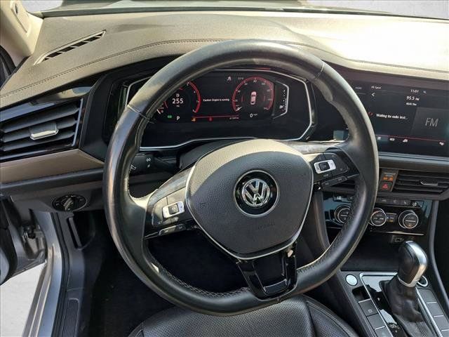Used 2019 Volkswagen Jetta SEL Premium FWD image 10